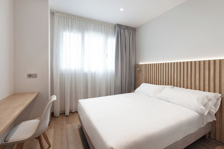 Room 5, Hotel Iriguibel Arrosadía, Navarra