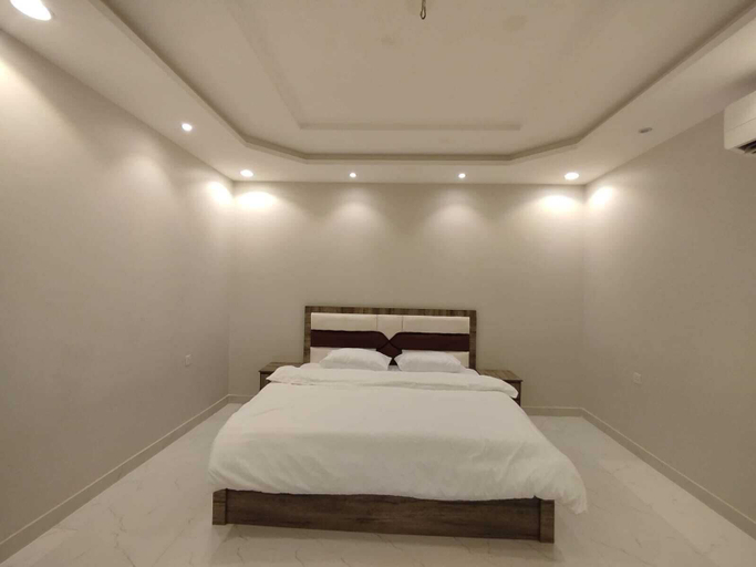 Room 5, Al Salam Apartments Bedroom j-13, Jeddah
