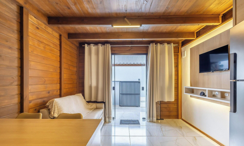 Living area 3, Comfortable and Sophisticated Accommodations Just Minutes From the Beach - VIL, Penha