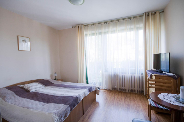 Bedroom 4, Willa Ewa, Kłodzko