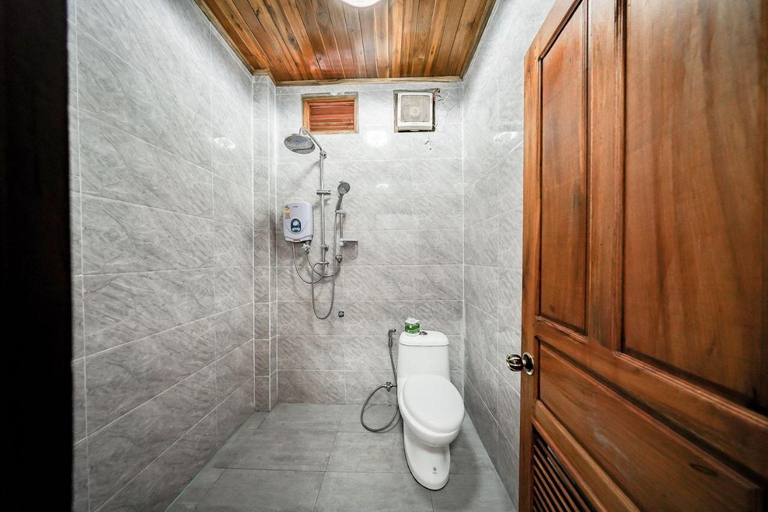Bathroom 4, Villa Wanika, Chomphet