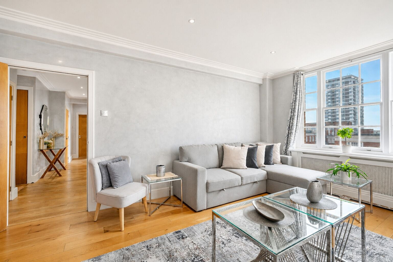 Others 5, Forset Court Residences, London
