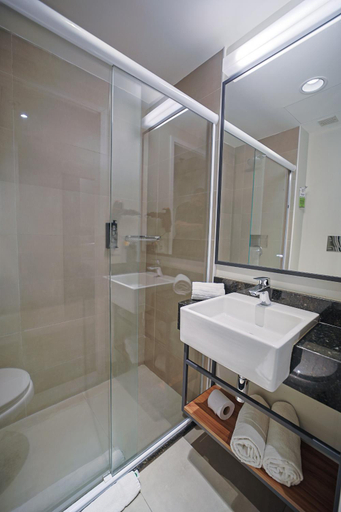 Bathroom 4, B&B HOTEL SP Luz Brás 25 de Março, São Paulo