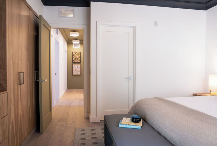 Room 3, Revel and Rest by Revelstoke Vacations, Columbia-Shuswap