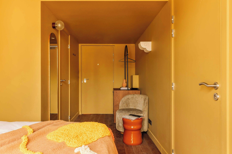 Bedroom 3, Le Jardin De Verre by Locke, Paris