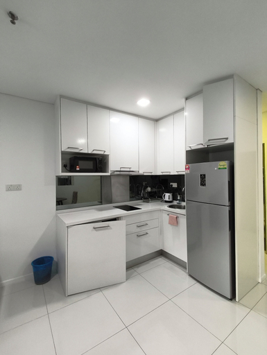 Private kitchen 3, Summer Suites KLCC by CozyNest, Kuala Lumpur