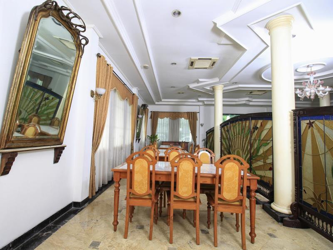 Dining Room, Bandar Narita Hotel, Solo
