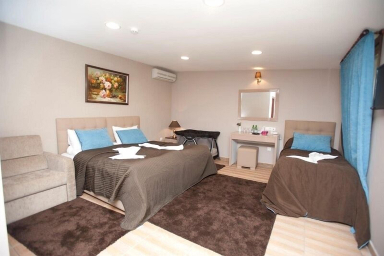 Bedroom 3, Riva's Club, Çekmekoy