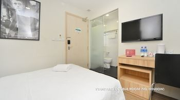 Others 5, ZEN Rooms Mackenzie, Singapura