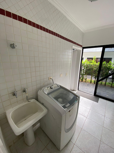 Bathroom 4, Casa Alto Padrão Frente ao Mar, Peruíbe