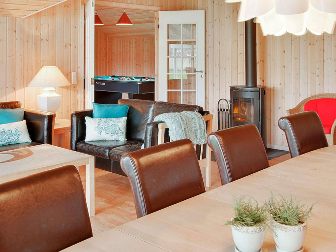 Others 5, 5 Star Holiday Home in Idestrup, Guldborgsund