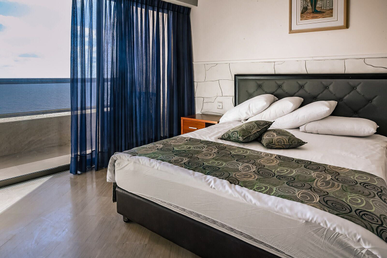 Bedroom 3, Hotel Blue Weiss