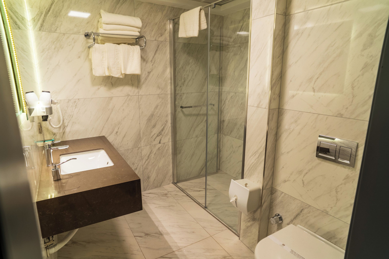 Bathroom 4, Selcuk Hotel, Selçuklu