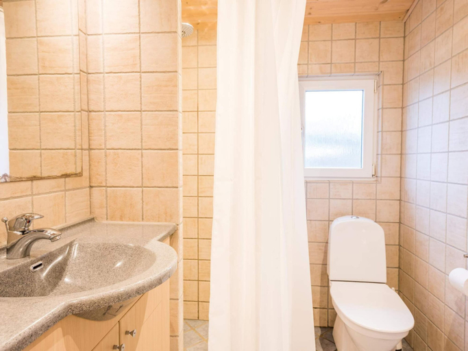 Bathroom 3, 6 Person Holiday Home in Henne, Varde