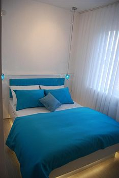 Others 4, Minel Hotel, Fatih