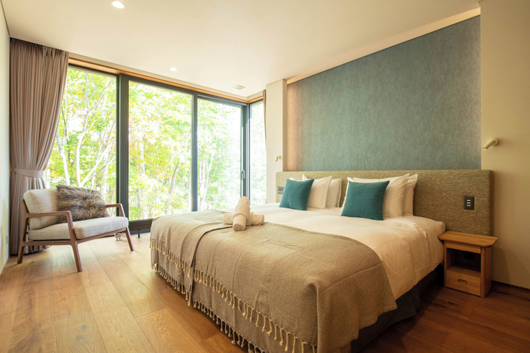 Room 1, Yuzen, Kutchan