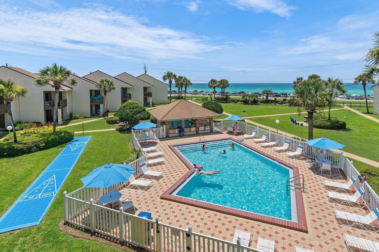Sport & Beauty, Blue Surf 22, Walton