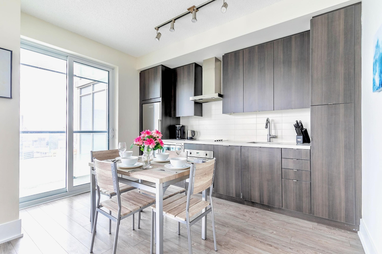 Private kitchen, The Wellesley Hotel, Toronto