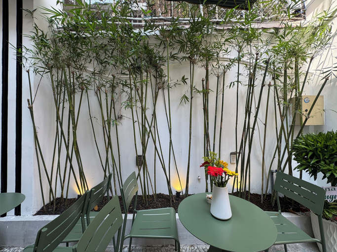 Courtyard 3, Miracle Boutique - Near Tan Dinh Church, District 3