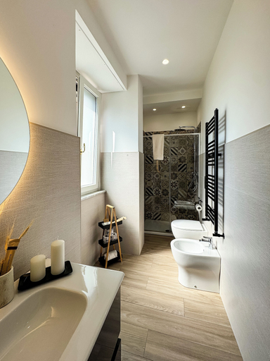 Bathroom 5, Dimora Alfinito, Salerno