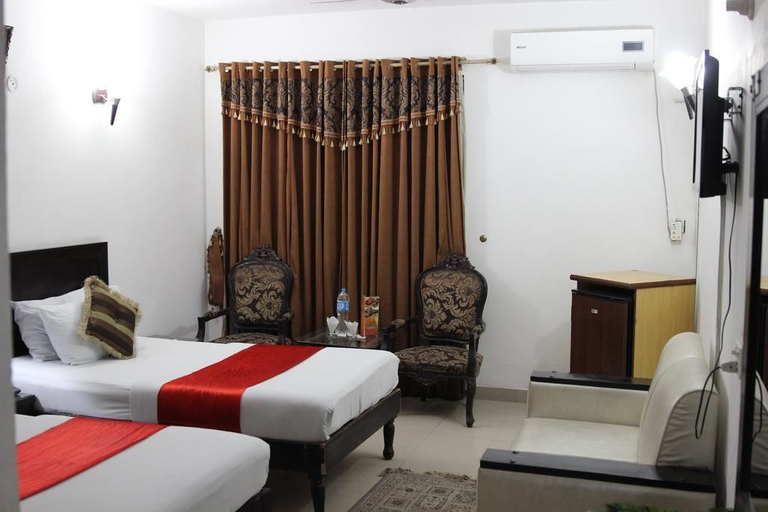 Others 2, Tourist INN, Lahore