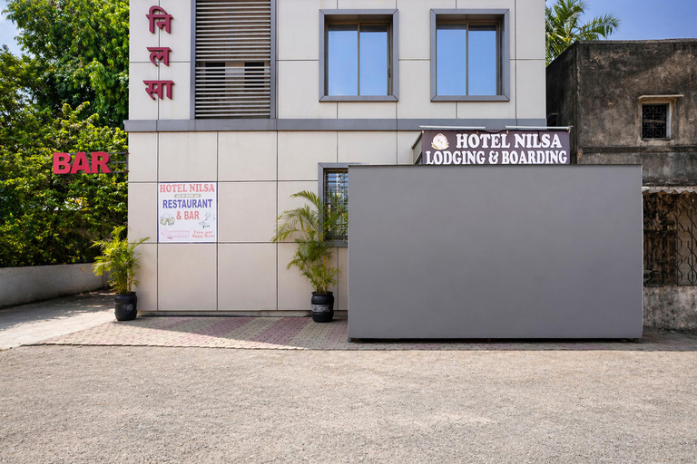 Entrance 5, Fabhotel Nilsa, Palghar