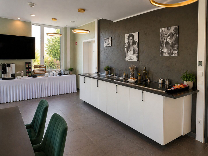 Restaurant 4, Lillys Hotel München-Unterschleißheim, München