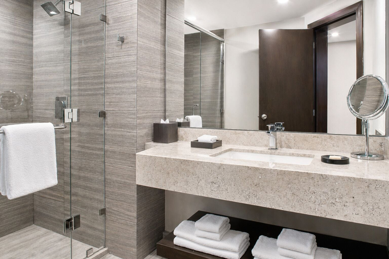 Bathroom 5, Hyatt Regency Merida Hotel, Mérida