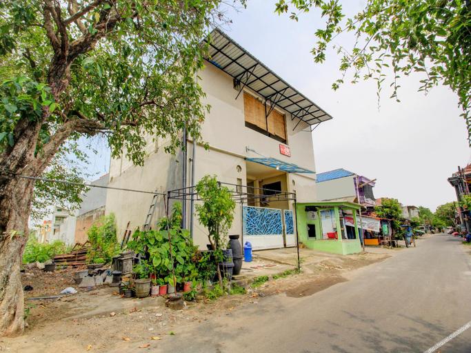 Others 3, Hotel O Zeevanna Guest House Syariah, Kediri