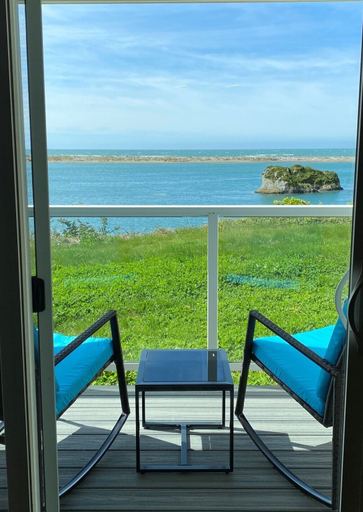 Room 4, Xaa-wan'-k'wvt Village & Resort, Del Norte