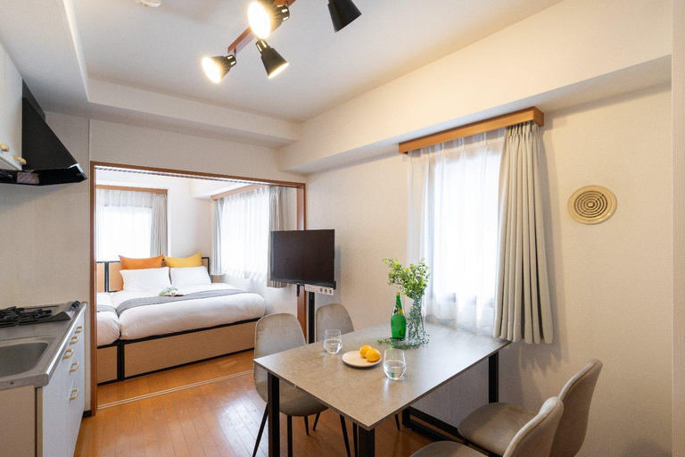 Bedroom 2, DeLCCS Yamabuki Kagurazaka III, Shinjuku