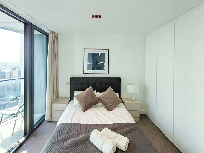 Bedroom 3, One Bedroom Apartment City View, London
