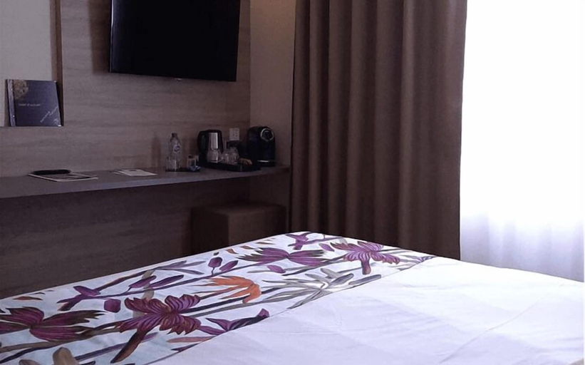 Bedroom 3, LOGIS HOTEL RELAIS SAINT JACQUES, Indre