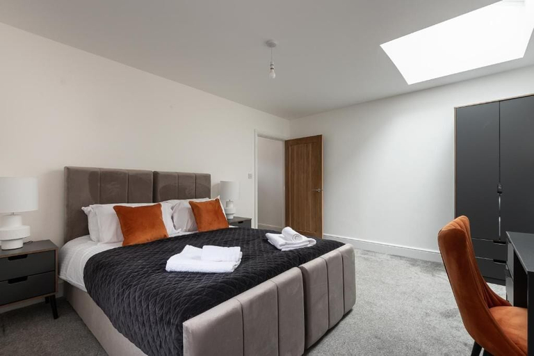 Room 3, Old Dutch Embassy by Guestz, Kingston upon Hull