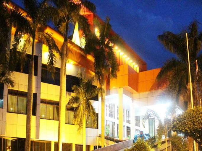 Exterior, Hotel Ratu Mayang Garden, Pekanbaru