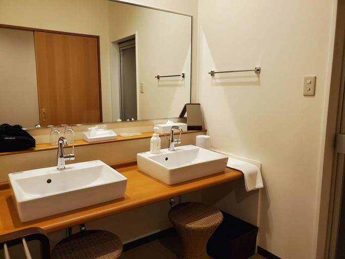 Bathroom 5, Ishigaki Seaside Hotel, Ishigaki