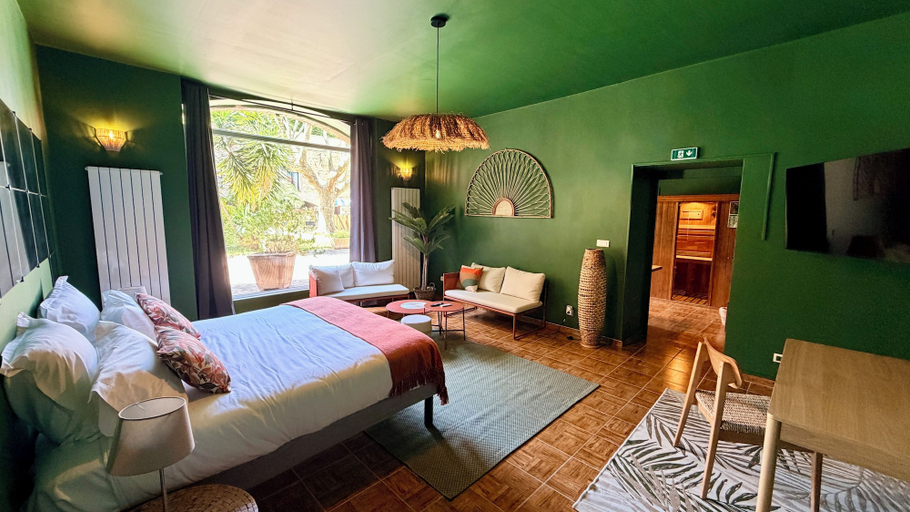 Bedroom 3, Hôtel le Galambre, Gard