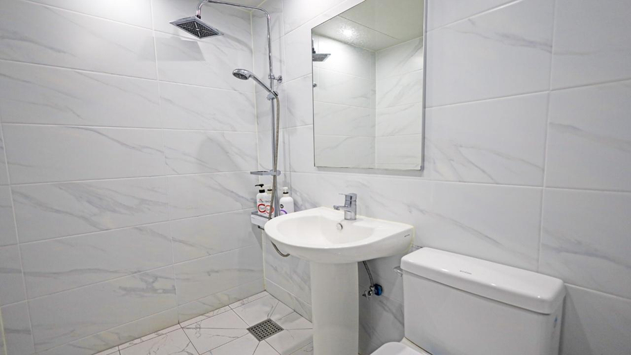 Bathroom, Woorim Hotel, Jeju
