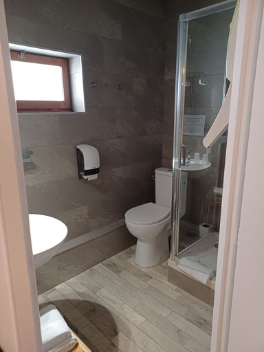 Bathroom 4, Hotel Le Colibri, Savoie
