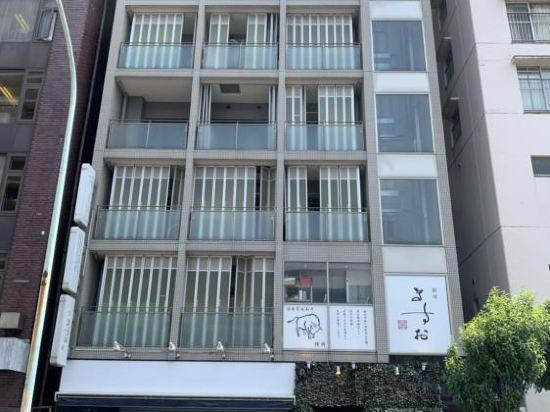 2, Entire apartment in Higashi Shinjuku, Shinjuku
