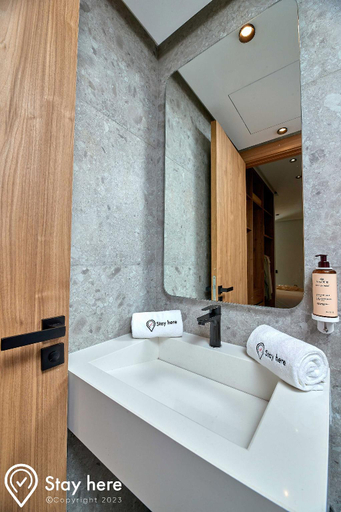 Bathroom 4, StayHere Casablanca - Maarif Lifestyle Suites, Casablanca