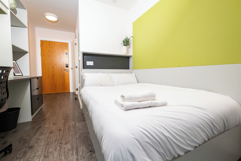 Bedroom 4, Binary Hub, Dublin