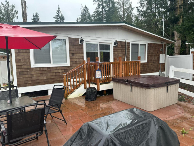 Others 2, Relajate y recargate de buena vibra en nuestras cabanas de Camano Island, Island
