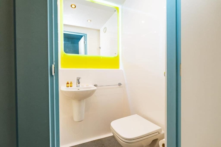 Bathroom, The Loom - Aparto, Dublin