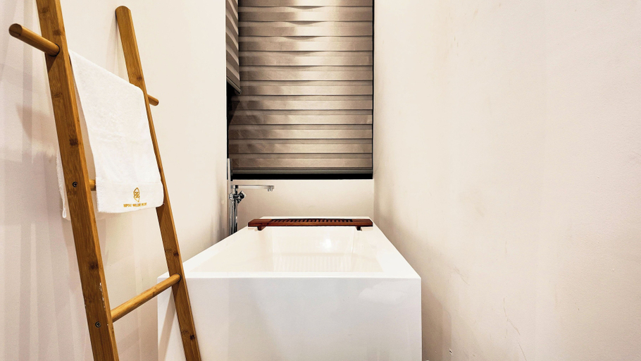 Bathroom 5, Beposo Wellness Resort, Akwapim South