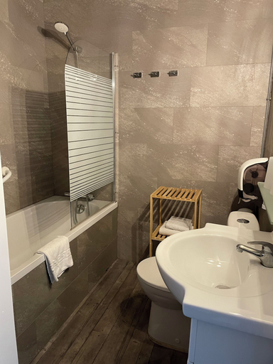Bathroom 4, Hotel Le Colibri, Savoie