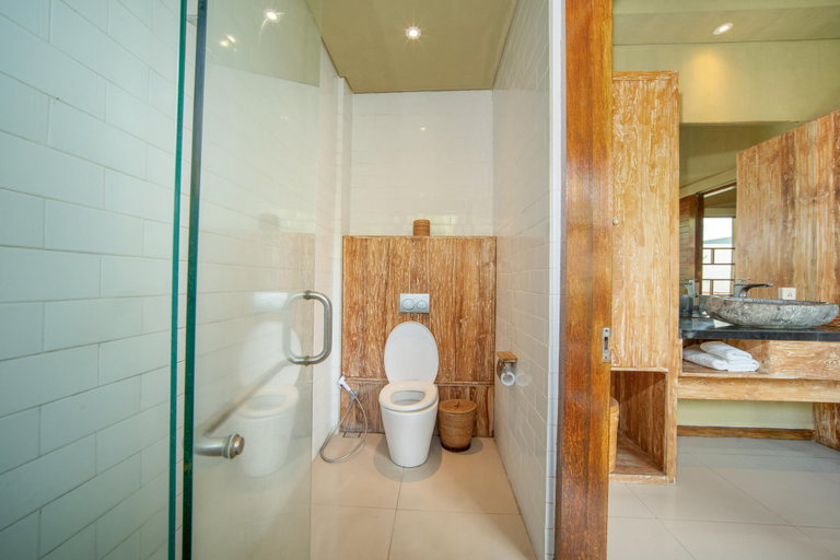 Bathroom 5, Manca Villa Canggu by Ini Vie Hospitality, Badung