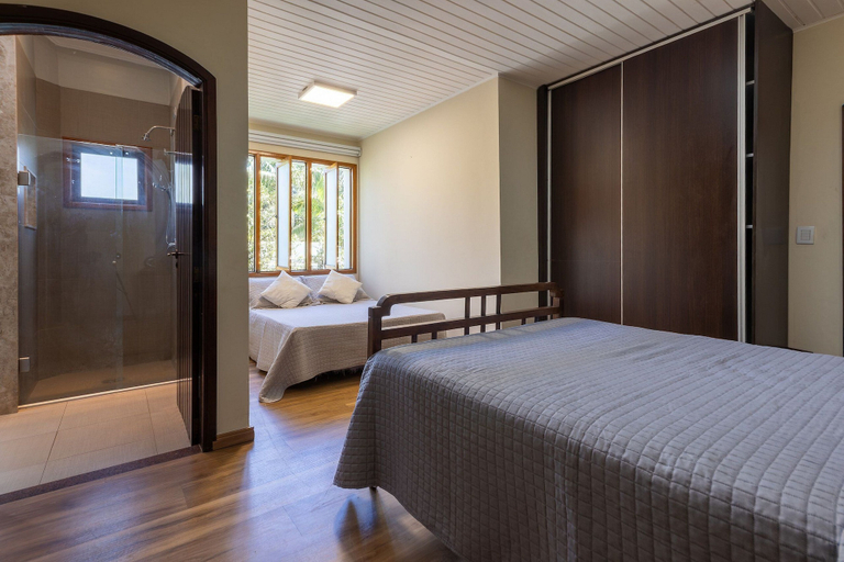 Room 3, Casa Flamboyant - Granja Viana, Carapicuíba