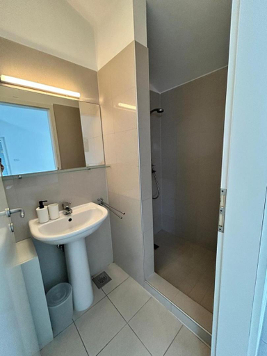 Bathroom 2, Apartments Lux, Malinska-Dubašnica