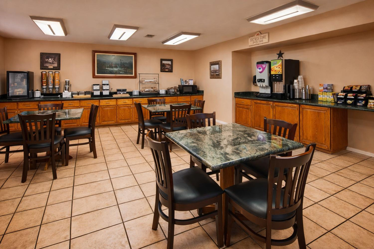 Food & Drinks, Americas Best Value Inn & Suites Sonora, Sutton